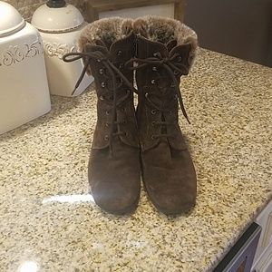 Aquatalia boots